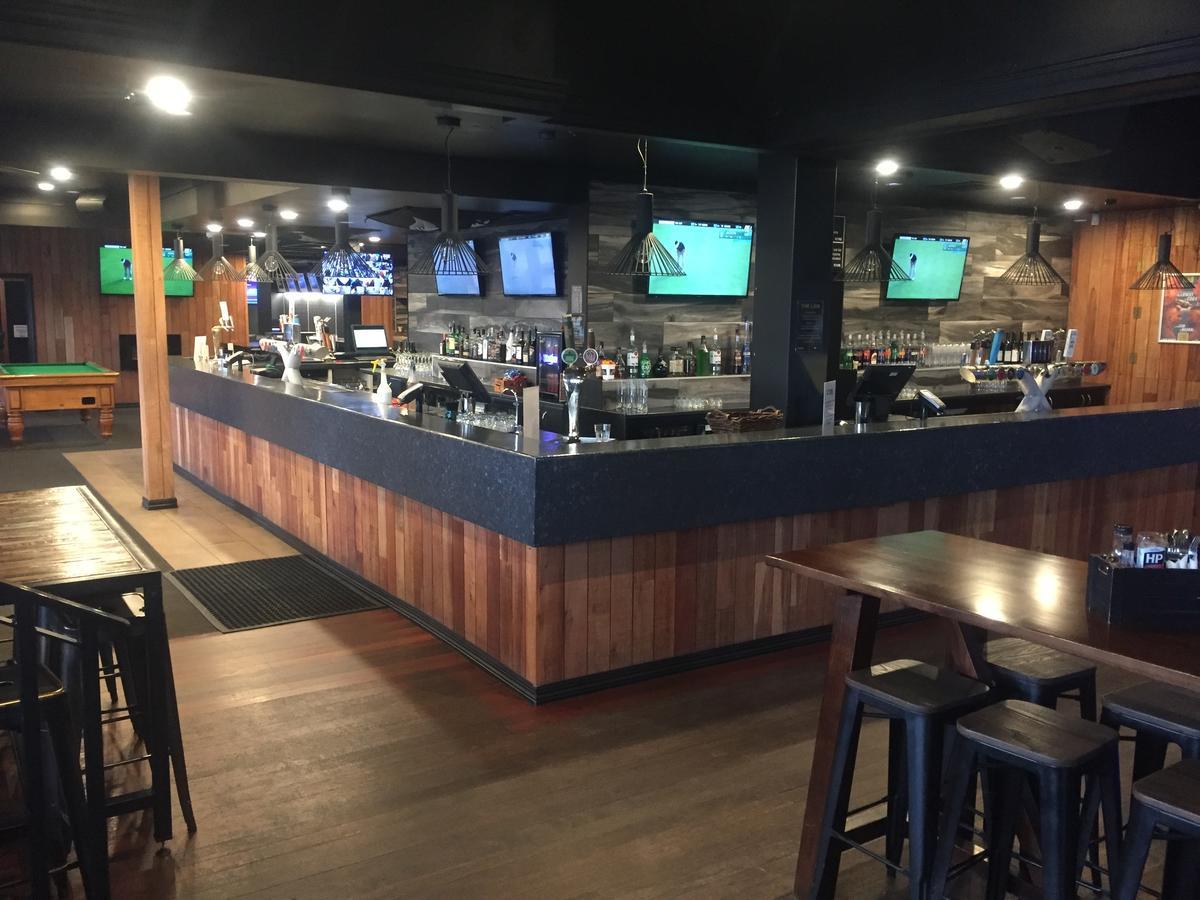 The Cobb Hotel Palmerston North Extérieur photo