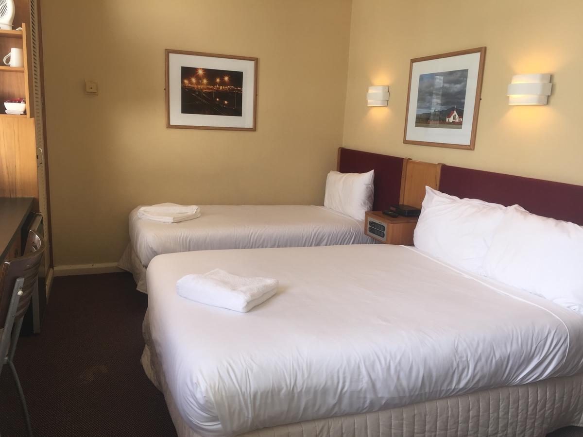The Cobb Hotel Palmerston North Extérieur photo