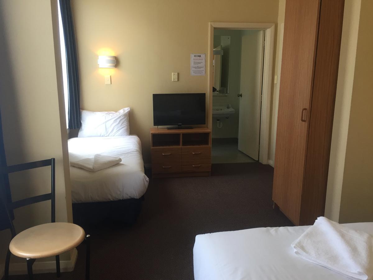 The Cobb Hotel Palmerston North Extérieur photo